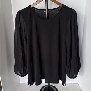 Simply Vera Elegant Black Women's Top